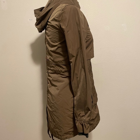 Mountain Hardwear Womens XS Brown Rain Jacket Wind Rain Coat Zip Front Hood - Picture 6 of 13